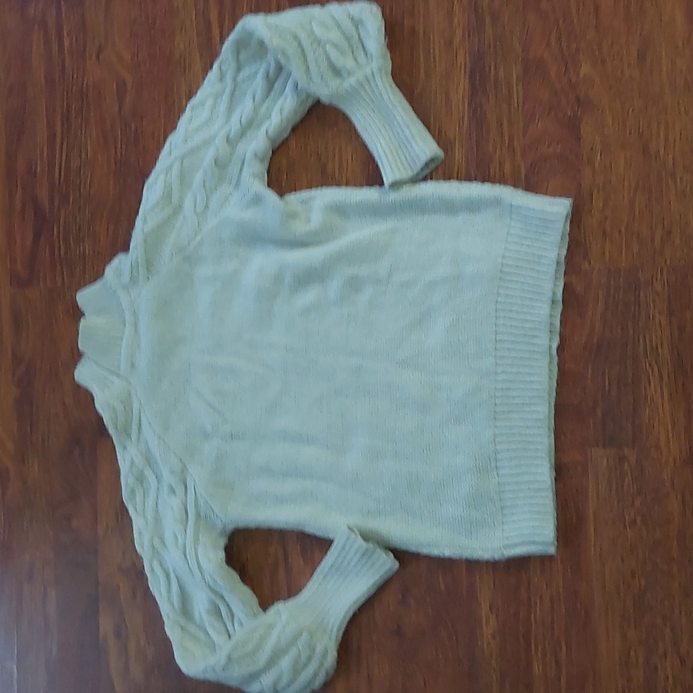 Sweater‎ - Picture 5 of 5